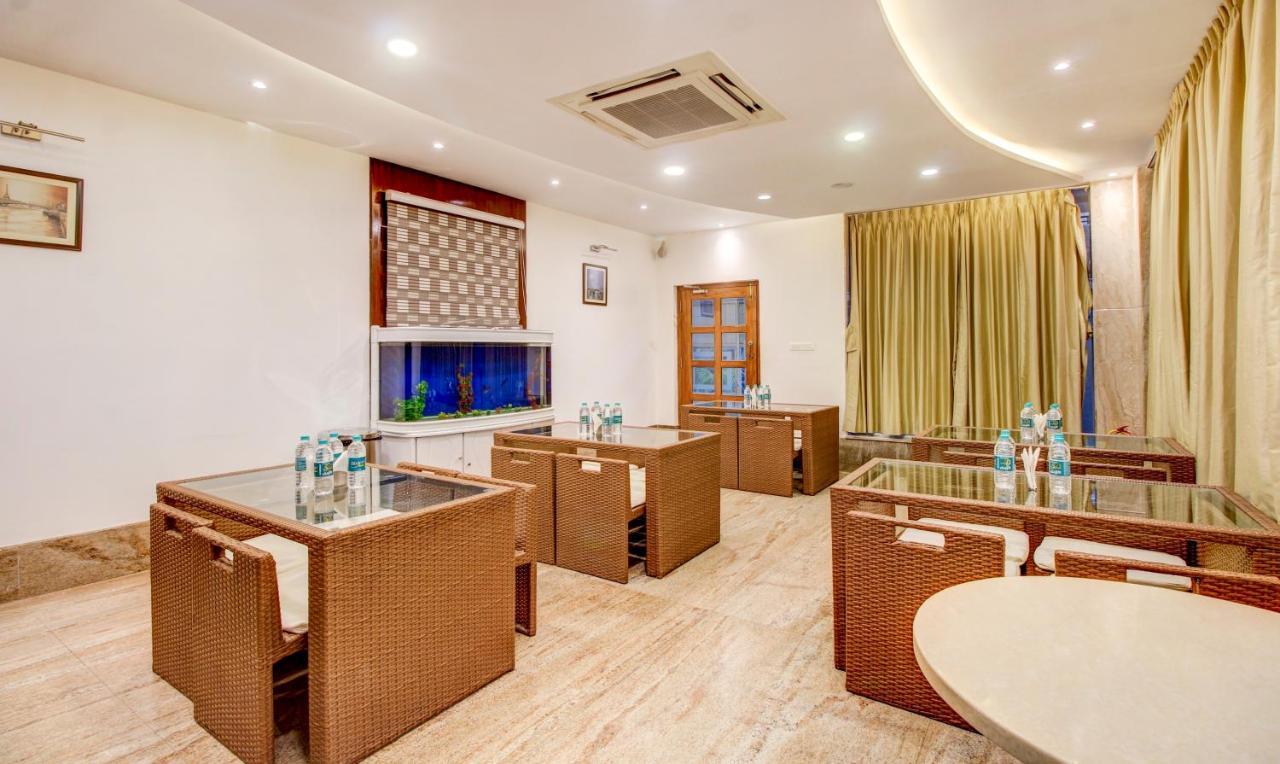 Treebo The Sai Leela Suites R T Nagar Bengalúr Exteriér fotografie