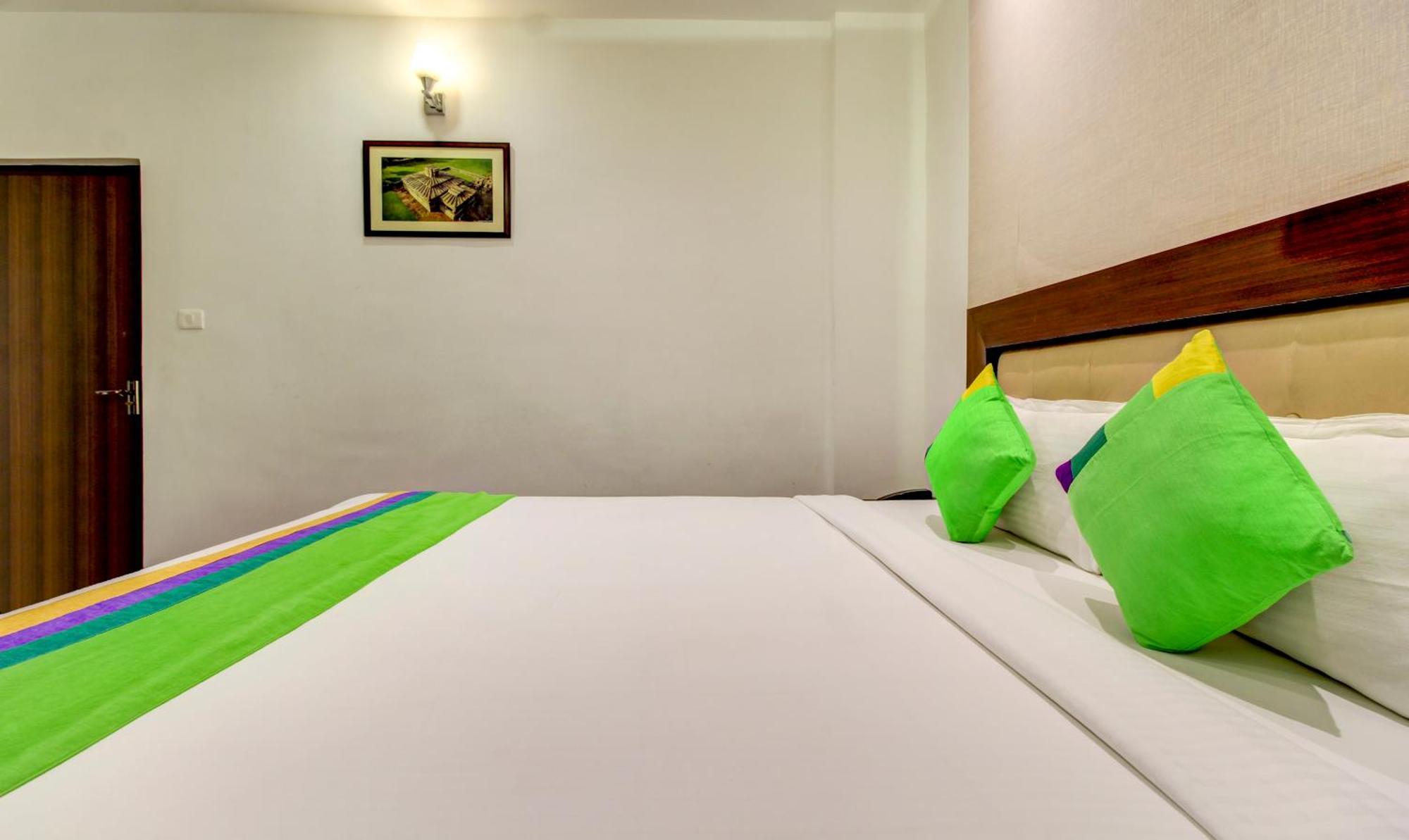 Treebo The Sai Leela Suites R T Nagar Bengalúr Exteriér fotografie